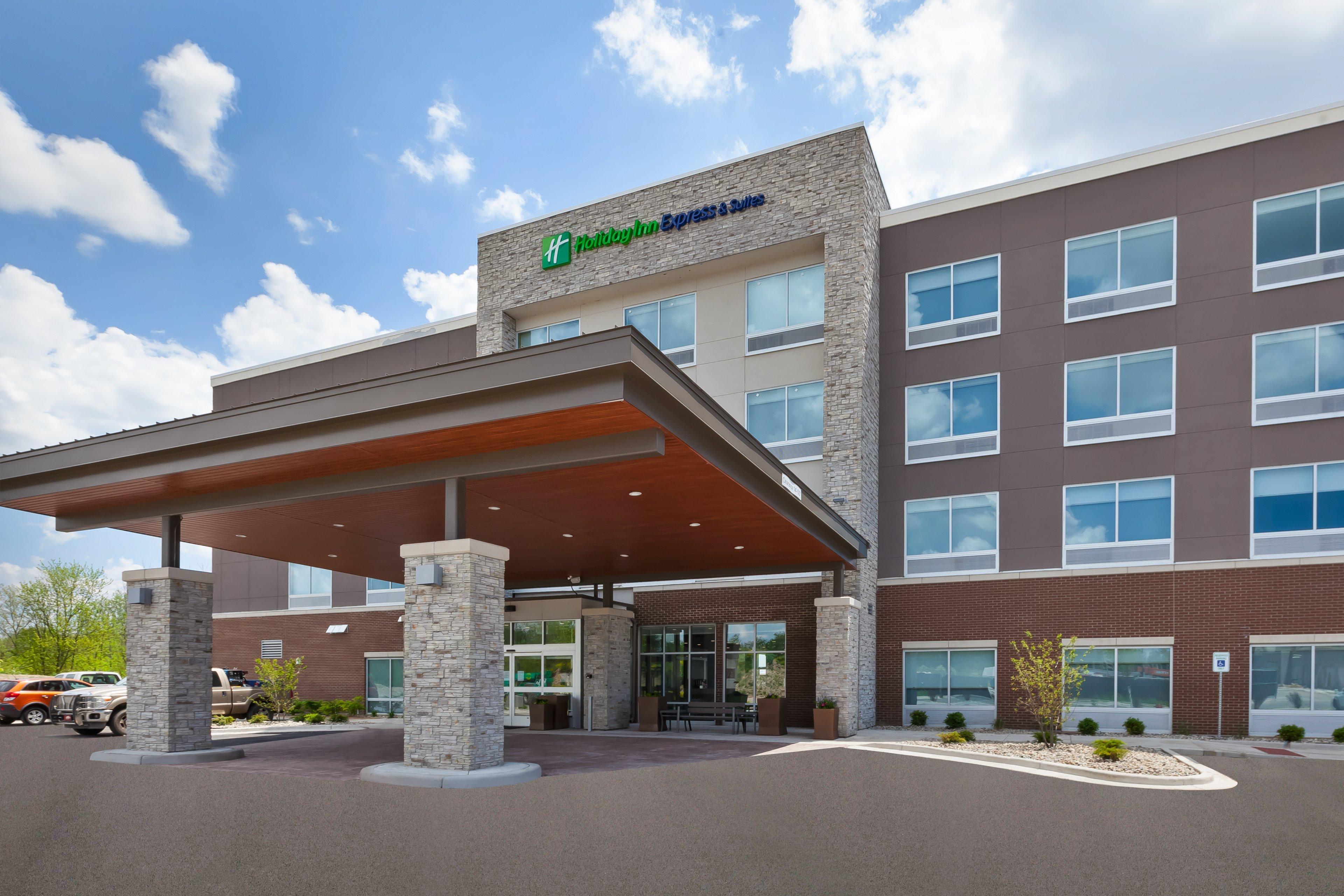 Holiday Inn Express & Suites - Grand Rapids Airport - South By Ihg Dış mekan fotoğraf