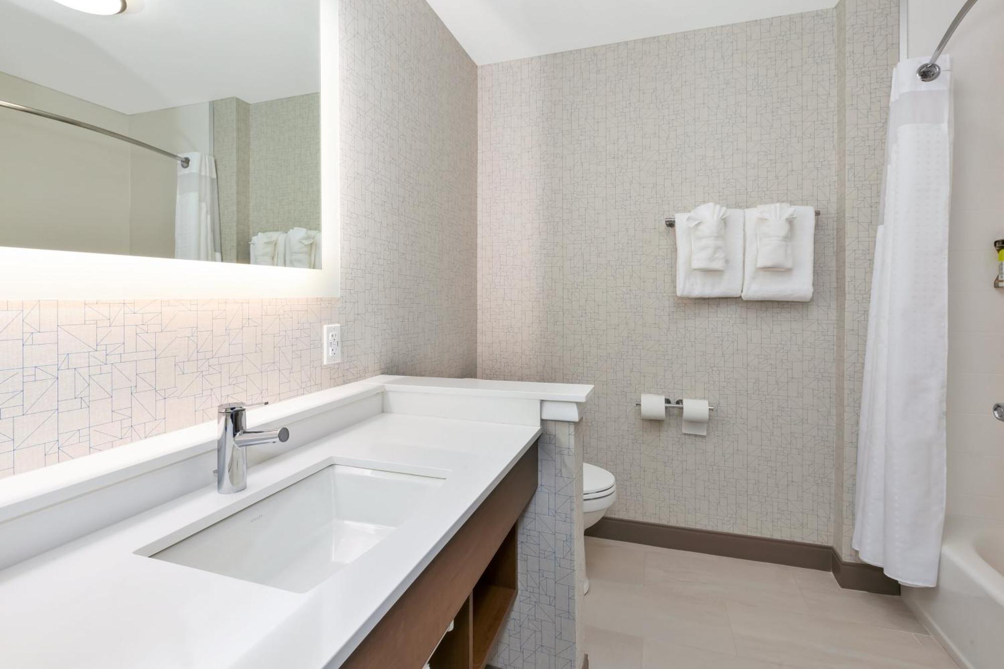 Holiday Inn Express & Suites - Grand Rapids Airport - South By Ihg Dış mekan fotoğraf